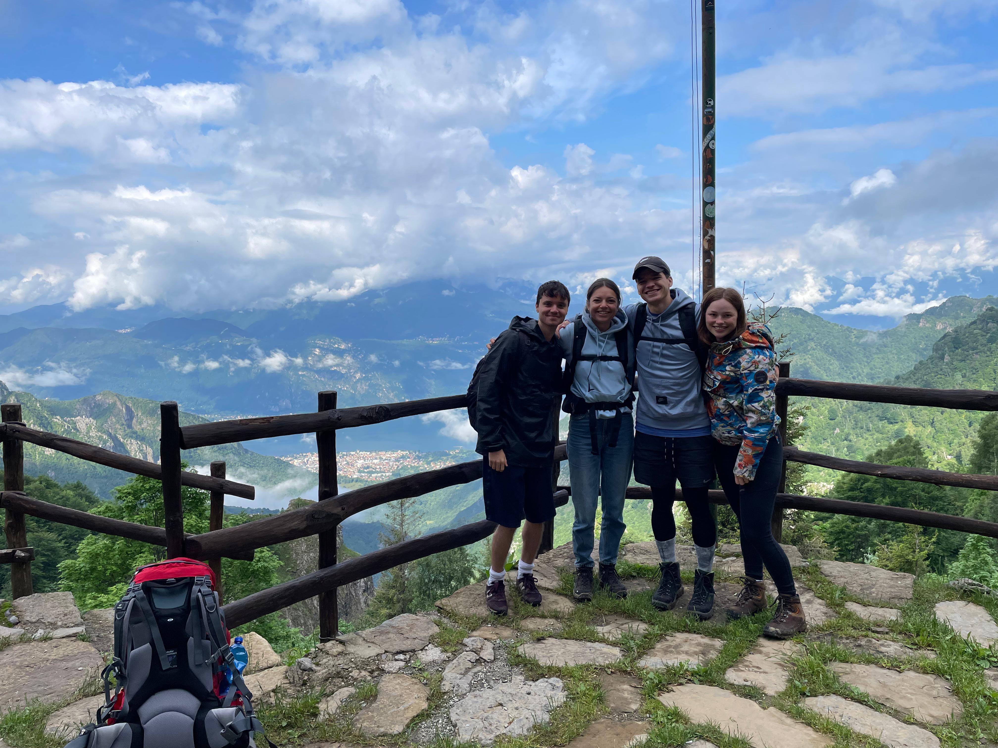 Hiking group photo at Lago di Como